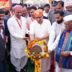 राज्यपाल ने दीप प्रज्जवलित कर किया केन्द्रीय संचार ब्यूरो की प्रदर्शनी का उद्धघाटन