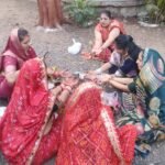 टिकमनगर के बाल भगतसिंह उद्यान में श्रद्धा का उत्सव: राजस्थानी महिलाओं ने दशा माता की पूजा कर परिवार की सुख समृद्धि की कामना की