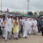 धर्मनगरी गोगुंदा में संतों का भव्य मंगल प्रवेश महावीर के जयकारों से गूंजा नगर चातुर्मास का हुआ शुभारंभ