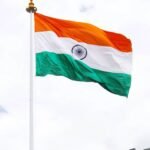 *स्वतन्त्रता का दिवस सुहाना, विकृतियों से मुक्त बने भारत*